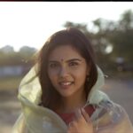 Kalyani Priyadarshan Instagram – I’m often asked what is my favorite film (among the ones I’ve been a part of)… well honestly I don’t know how to answer that. Truly almost every film wins an award for some category or the other in my heart. But if you asked me which film I’ve had the happiest time working on… in a heartbeat I’d say #hridayam ♥️ #1yearofhridayam 

ps: thank you @o_viswajith for these photos. The ones you took on your film camera are just 🥰