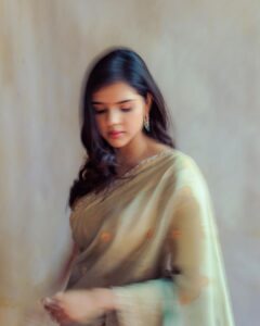 Kalyani Priyadarshan Instagram - 🕊️🦩🦚
@kalyanjewellers_official @archanajaju.in @ajaykumar_elango @shruthimanjari