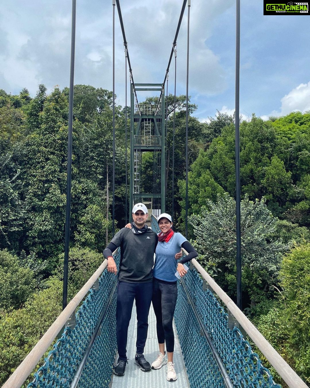 Kalyani Priyadarshan Instagram - A Singapore Minute πΈπ¬βοΈπΆπ€πΌπ±ππ»