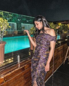 Kalyani Priyadarshan Instagram - That difference of Day Vs Night 💜