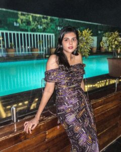 Kalyani Priyadarshan Instagram - That difference of Day Vs Night 💜