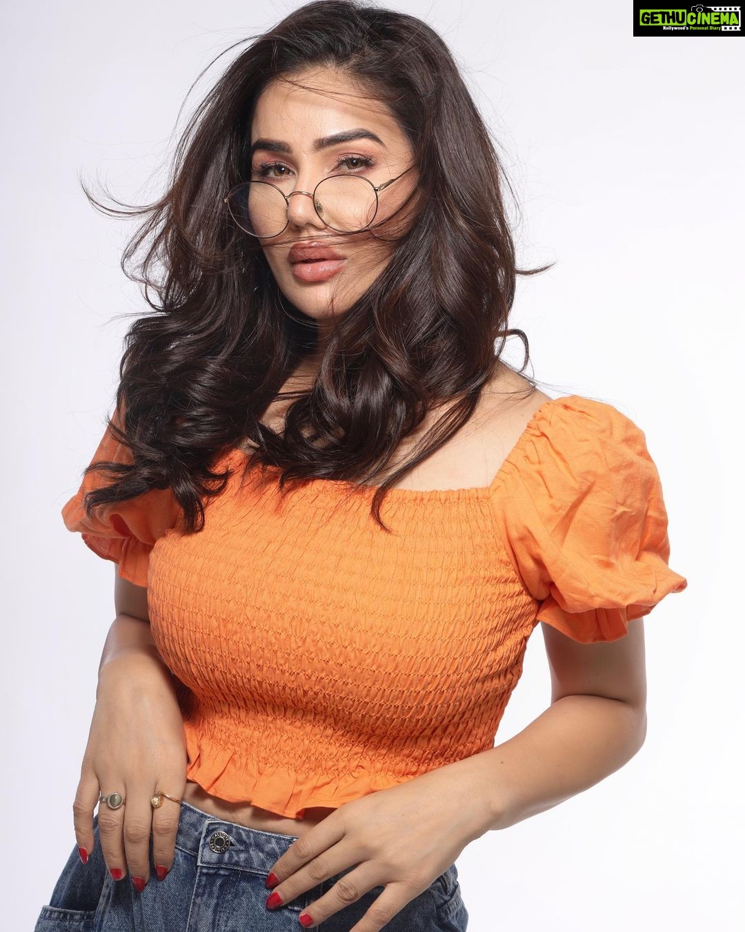 Kangna Sharma Instagram - Click by @faizialiphotography MUA - @makeup_asfaque