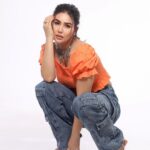 Kangna Sharma Instagram - orange is the Happiest Colour❤️😘 click by - @faizialiphotography MUA - @makeup_asfaque