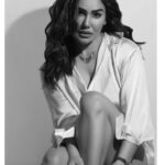 Kangna Sharma Instagram - Behind every strong woman is a story that gave her no other choice 👍🏻