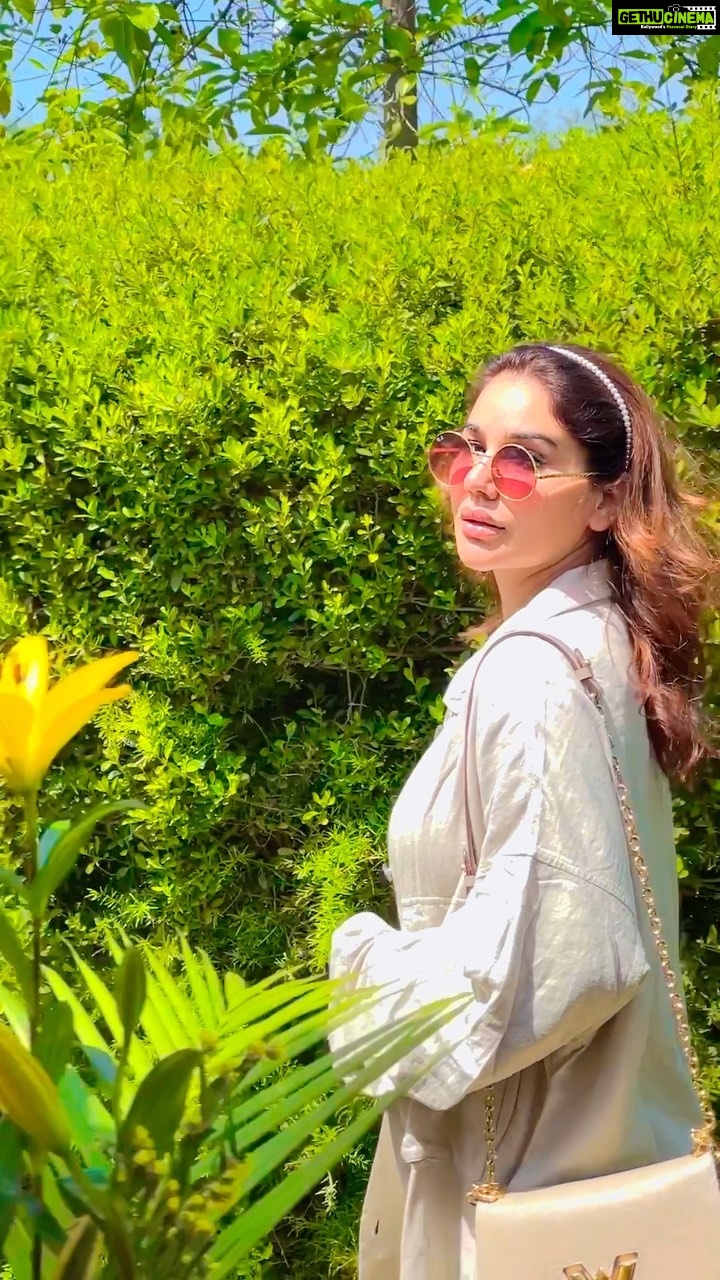 Kangna Sharma Instagram - aaja savriya ❤️