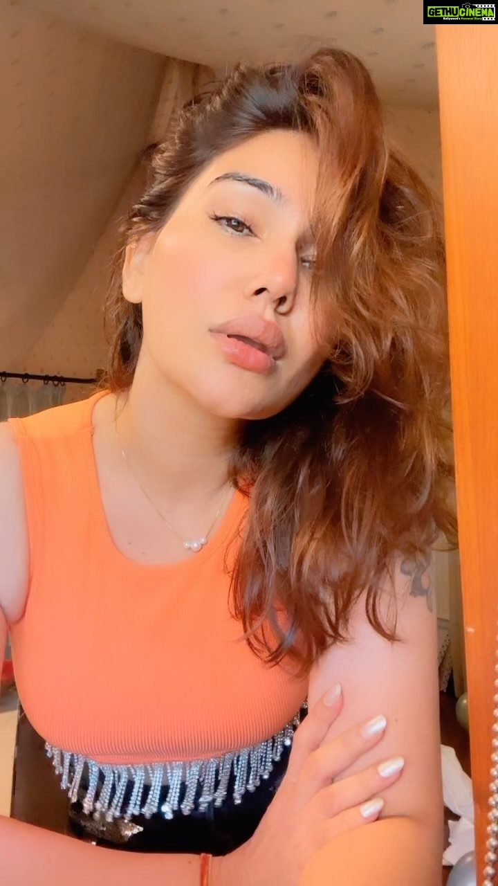 Kangna Sharma Instagram - i am obsessed 😉