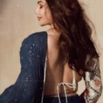 Kangna Sharma Instagram - Love this song ❤️ Photograper- @ilmanaazphotography1 Makeup&hair- @makeup_asfaque Designer- @veronica_raichand