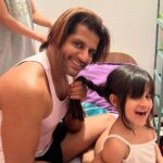 Karanvir Bohra Instagram - I learnt how to tie a braid …. Wohoooo!!!! I keep thinking that I would have missed out one of life’s most amazing experiences if I didn’t have a daughter, and to gods grace I have 3 ♥️♥️♥️