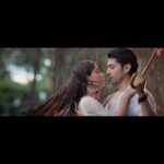Karishma Sharma Instagram - With the first rains, the team of #BarsaatKiDhun is back to pour on you the magic of #PehliBaarishMein! ☔🌧️ Coming soon, stay tuned. #tseries @tseries.official #BhushanKumar @guruchoudhary @jubin_nautiyal @rochakkohli @ghuggss @gautidihatti @videobrainsofficial