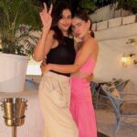 Karishma Sharma Instagram - When you're with your closest friends, there's a level of comfort and familiarity that makes it easy to be yourself and let your guard down. You can laugh, reminisce, and talk about anything and everything without fear of judgment. It's a reminder of the love and support that you have in your life, and the importance of nurturing those relationships. Olive Bar & Kitchen