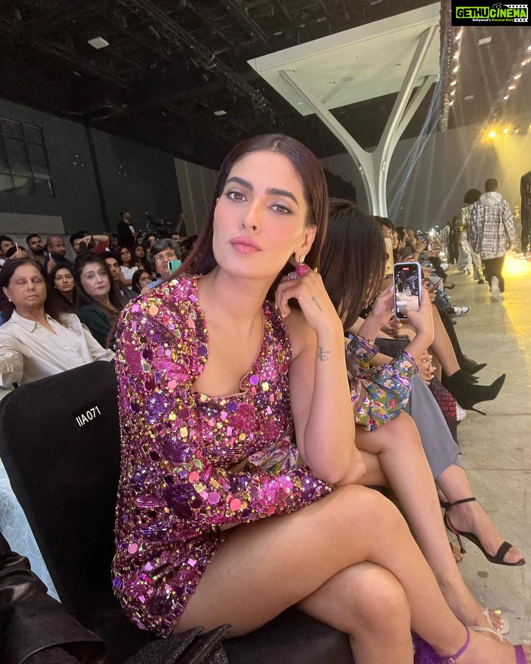 Karishma Sharma Instagram - Manish's show was the epitome of glamour. As they always are. I absolutely loved this collection and I'm already excited for the ones to come. Wearing Manish at his show was nothing less than a dream. This dress made me feel as dreamy as the show 🥹 @manishmalhotraworld @manishmalhotra05 Shot by @pehelaggarwal Makeup by @im__sal Hair by @aliyashaik28 Styled by @rivashion Jewellery by @nehalullajewellery
