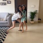 Karishma Tanna Instagram – Maasi + niece = fun reel 🥰

#reels #reelsinstagram #explore #trending