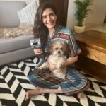 Karishma Tanna Instagram – I’ve always trusted Dyson vacuums when it comes to cleanliness at home- having said that, they have now come up with a new Pet Grooming attachment to groom and collect all that extra loose hair from your baby’s mane.
This is just very convenient to manage kokos  shedding and avoid dust & allergens, I loveee it!❤️

@dyson_india

#DysonHome#PetGroomTool#DysonIndia#gifted

@adzione 

Lounge wear  by @azurina_boutique