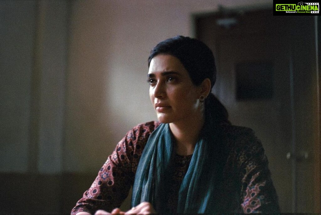 Karishma Tanna Instagram - Been through fire & hell, capturing Jagruti Pathak on 35mm film 🔥 ‘SCOOP’ trending at #1 on Netflix