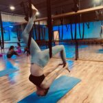 Karishma Tanna Instagram - Tried something different today🤓 Thanku @sarvesh_shashi for making this possible ❤️ #arielyoga #gym #yogini #potd #explore