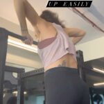Karishma Tanna Instagram – Howzzzaaattt???? 🤓👻😜😘

#reels #reelsinstagram #trending #love #explore #karishmatanna #muscleup