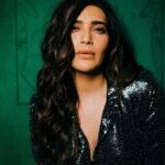 Karishma Tanna Instagram - Birthday post ❤️🥳 #love #potd #birthday #karishmatanna Pics by @fourfoldpictures Thanku 😍