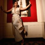 Karishma Tanna Instagram - Can’t keep calm. #Scoop releasing on 2nd June on @netflix_in #promotions #love #explore #karishmatanna #netflix Outfit- @diksha.khanna Make up @makeupbyvishakha Hair @shefali_hairstylist.81 Jewellery- @sangeetaboochra @aquamarine_jewellery @minerali_store Styled by- @sukritigrover Styling Team- @vanigupta.23 @simrankumar19 Click @pritiza7