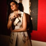 Karishma Tanna Instagram - Can’t keep calm. #Scoop releasing on 2nd June on @netflix_in #promotions #love #explore #karishmatanna #netflix Outfit- @diksha.khanna Make up @makeupbyvishakha Hair @shefali_hairstylist.81 Jewellery- @sangeetaboochra @aquamarine_jewellery @minerali_store Styled by- @sukritigrover Styling Team- @vanigupta.23 @simrankumar19 Click @pritiza7
