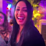 Kashmera Shah Instagram – Forever laughing @klosetbykash #kashmerashah #kashmirashah #kash #hottie🔥 #sëxy #bollywood #bollywoodsongs #bollywoodhot #bollywoodmovies #actor #actresses #bollywoodactresses #black #blackdress