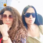 Kashmera Shah Instagram - Aise doston ke saath aise hi reels ban sakte hain!! This timing with you was impeccable @kashmera1 Loved it! Finally we Kitty Cats boarded our flight to Mumbai from Goa... So we just couldn't contain our happiness. Reel toh banta Hain boss... Hain Naa? Message us if you want to see more of us together! Follow on @mojindia for more. #goa #goan #flight #airplane #actorslife #actorlife #comedyqueen #comedyvideos #comedyreels #reelit #reelsinstagram #reelkrofeelkro #reelsvideo #funnyvideos #funnygirl #friendship #friends #bff #blessedwithcurls #blessed #blessedlife #mojindia_creators #mojindia #blessedwiththebest #gratitudeattitude #crazyfriends