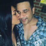 Kashmera Shah Instagram - I am the most charming when I see coffee or when I see you. Love you my darling and once again Happy Birthday @krushna30 #krushna #kashmerashah #kashmirashah #kash Mumbai, Maharashtra