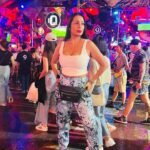 Kashmera Shah Instagram - A night in #phuket @munishakhatwani @saraarfeenkhan @tannazirani_ @rohitkverma @banerjeepuja