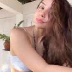 Kashmira Pardesi Instagram – Off duty mermaid 🧜🏻‍♀️