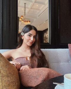Kashmira Pardesi Instagram - Aloha 🌸