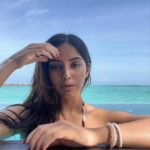 Kashmira Pardesi Instagram - On island time 🏝️🐚🧜🏻‍♀️ @touronholidays @heritanceaarah #touron #touronmaldives #HeritanceAarah #HeritanceHotelsandResorts #HeritanceExperience #SunnySideofLife #PremiumAllInclusive