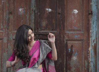 Kashmira Pardesi Instagram - All set to step in the new year with new hopes and new spirit 💫 Happy Gudi Padwa and Ugadi ✨ have a blessed year 😇