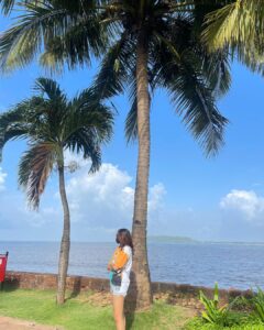 Kaveri Priyam Instagram - SERENITY 🧡