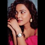 Kaveri Priyam Instagram - The question is you wanna blend in or stand out? Photographer - @ashish_sawant__ Makeup & Hair - @amuthevar Jewellery - @studiotamayo x @publiquedom Location - @byou.in Artist Reputation Management - @oceanmediapr