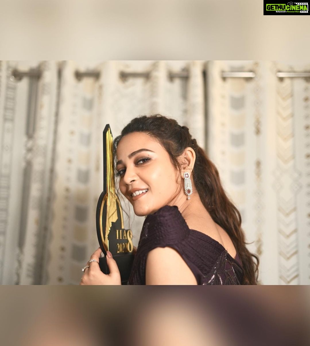 Kaveri priyam instagram the woods are lovely dark and deep but i