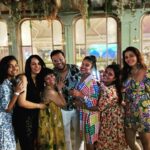 Kaveri Priyam Instagram - Loviest producers and some of the loveliest people I’ve worked with.♥️💜 In the frames @cma.sees @sudhirpix @kunalkarankapoor @manipdixit @reetika.ghosh.30 @djaay_m @reemstini @prathmesh_sharma @bhashax @_siddhaanth_ @shaalien_malhotra @imsatya16 @amittksingh @diljotchhabra @abigail_pande
