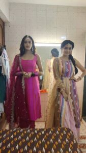 Kaveri Priyam Instagram - Eazzzy lagta hai Riya aur Amrita ka danceeeee....? eazzzzyyyy nai haiii