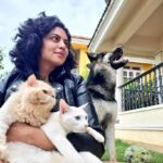 Kavita Kaushik Instagram - Just love ❤️ The real kind 💜