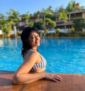 Kavita Kaushik Instagram - Can't believe I used to write long captions earlier cos I cared to share what I learned! #corrupted #with #wisdom #now