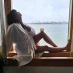 Kavita Kaushik Instagram - No matter the stress/pollution and nonsense the world throws around which we can't help , but I can make sure none of that can pass through the protection , nutrition and healing from the purest and richest Ayurvedic Nature's juices that guard & repair my Hair, skin and senses ! Get yours soon too, Check out our website : Aparnaauntys.com Watsapp 9820378775 to chat with team