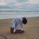 Kavita Kaushik Instagram – Happy yoga day ❤ A contra posture for all of us crouching in front of laptops, Tvs , phones, gadgets and applainces, Everyone should do it everyday! The camel aasan !