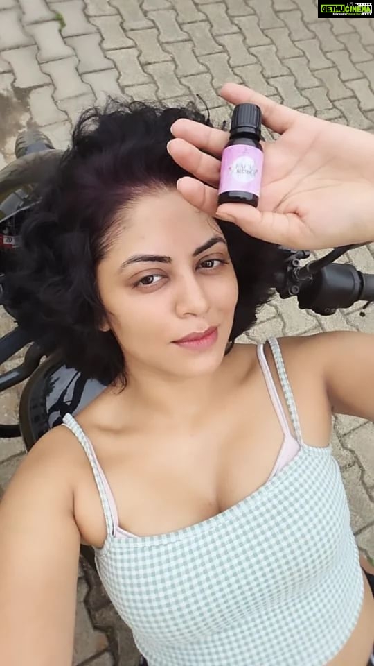 Kavita Kaushik Instagram - Haven't slept in 3 nights, been sleeping for only 5 hours in the morning between 6am to 11am, it's the worst thing to do to one's health, Never do this , I hope to get back a bit in routine but Nights are the quietest, cleanest and most beautiful time to focus and make these products for you all 💜 It's your amazing reviews and love that make me do this! I love you all, Now time for the Halwaai to enjoy his mithaai, meaning let me play and nourish my tired hair and skin to life with these jewels of Nature and you can order yours by sending a watsapp message on 9820378775 Team kk at your Hair n Skin service ❤