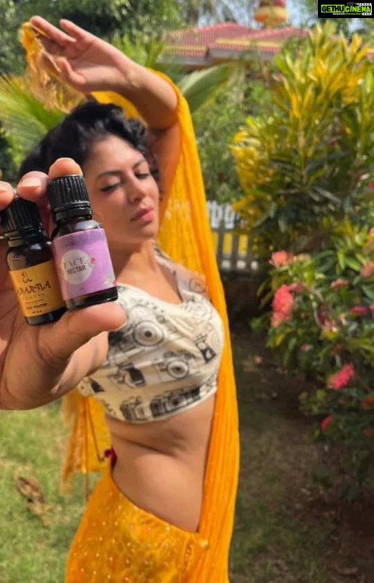 Kavita Kaushik Instagram - Potent Nectars of Nature to: Nourish Heal Protect And Improve Your Skin and Hair, Your moods, Your life ! From House of K , we bring you Aparna Aunty's Homemade Ayurvedic beauty secrets 💜