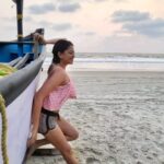 Kavita Kaushik Instagram - The ocean said 🌊