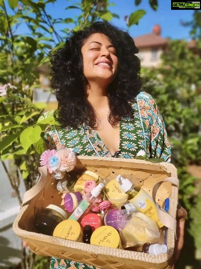 Kavita Kaushik Instagram - HEAL 😇 Watsapp 9820378775 to order your Natural healers! Check us out on - aparnaauntys.com