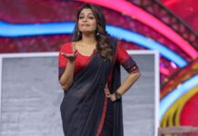 Keerthi shanthanu Instagram - Every saree has a story 🥰 So in this story i’m a teacher 😋 Watch #Superjodi on @zeetamizh at 6.30 pm Thank you @mathugai_handlooms for the saree 🖤 📸 @storiesbysidhu