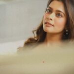 Keerthi shanthanu Instagram – 💛 Hey thank uuuu @clicks_by_vishnu_kumar for capturing & editing these lovely candids 💛

During #virupaksha press meet 

#yellow #yellowlove 💛
