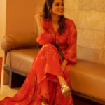 Keerthi shanthanu Instagram – 💃🏻
A quick click before the launch of @musky_wardrobe 🥰
The girls team!
Outfit : @musky_wardrobe @smrithi_sathish 
Makeup & hairdo : @steffhymerwin 
Clicks : @sruthi.jayabal 
@poornimabhagyaraj ❤️