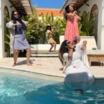 Keerthi shanthanu Instagram – When you go on a vacation with ur sisters and U can finally be your Weird true selves 🥴🤪🥳
@mahuvnish @gayathriraguramm @sulujeeva 
@gtholidays.in Thankooo🤩
#morningmadness 
#sisters #besttime #vacay #bali