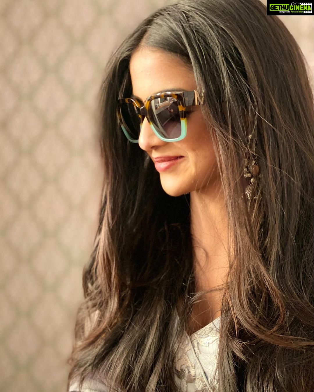 Khushi Dubey Instagram - Whattt iconic clicksss!!!♥️💯 Designed and captured by @gulenaghmakhan 😚 . . . #khushidubey #gulenaghmakhan #khushians #beauty #princess #feels #beauty #glares #love #michaelkors #potrait #perfect #pics #myfavlady #khushians #chikki #chikkisharma #aashiqana India