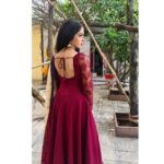 Khushi Dubey Instagram – Kehteeee hai yeh deewani ,mastaaani hoooo gaiiiiiiiiii🍁
.
.
.
#khushidubey #khushians #chikki #chikkisharma #aashiqana #aashiqanaonhotstar #aashiqana2onhotstar #red #maroon #net #laced #indian #ethnic #fashion #beauty #daylight